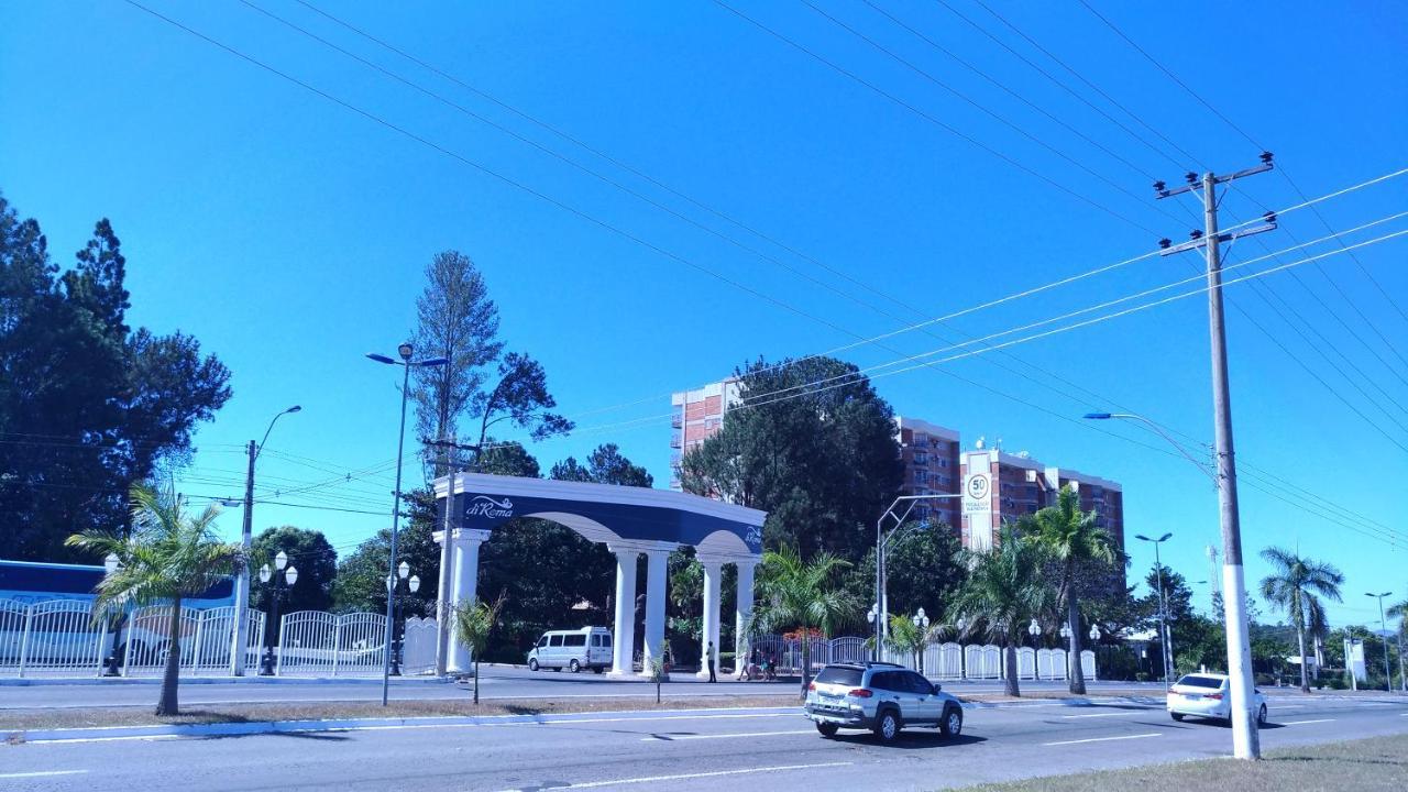 Thermas Lacqua Diroma Com Piscina De Ondas Gratis 24Horas Caldas Novas Exterior photo