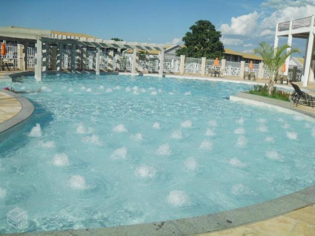 Thermas Lacqua Diroma Com Piscina De Ondas Gratis 24Horas Caldas Novas Exterior photo